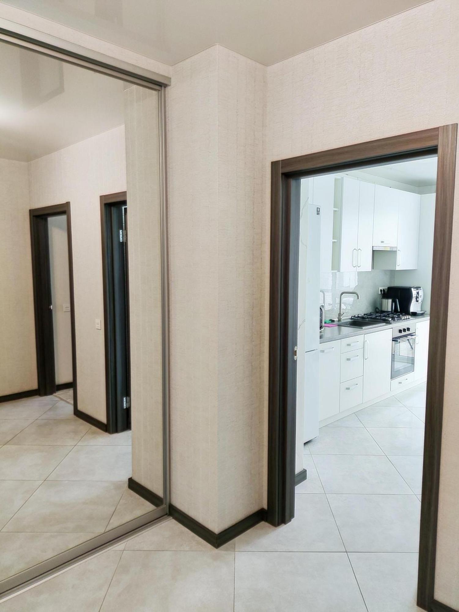 Арт-Де-Львів Apartment Bagian luar foto